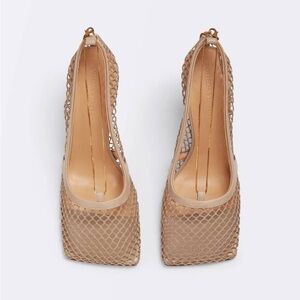 Bottega Veneta Stretch Pumps, Size 41